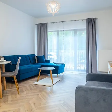 Karkonosze, Sun & Snow アパート シクラルスカ・ポレンバ